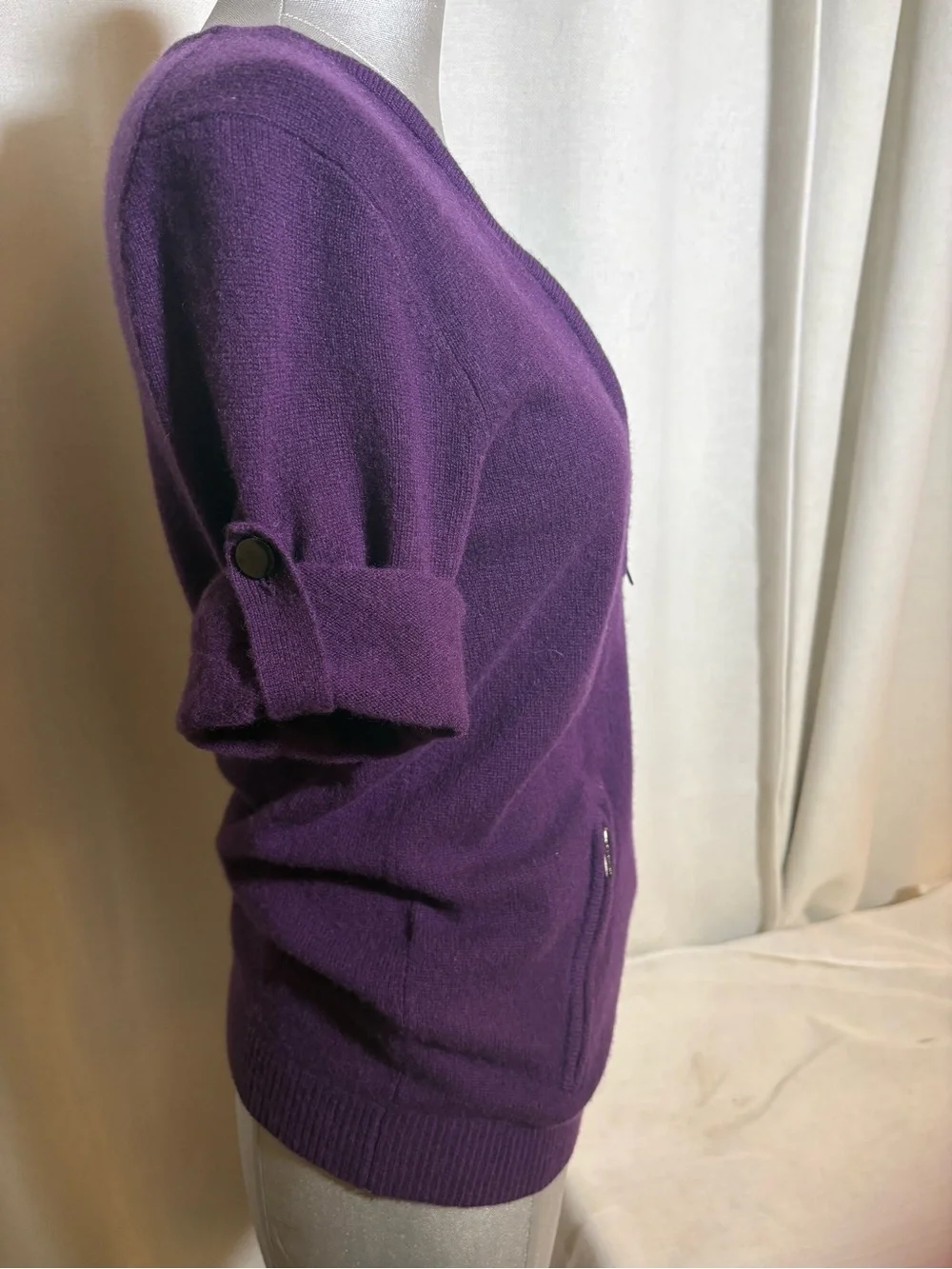 BCBGMAXAZRIA 100% Cashmere Convertible Zip Sweater Luxe Plum Purple NWOT Sz XS/S - Picture 8 of 12